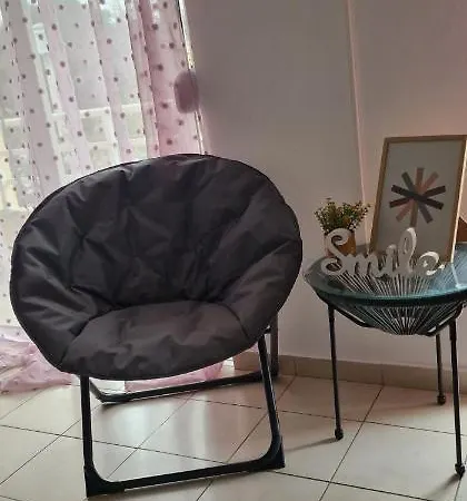 Cosy Little For Family Vacations ! Апартаменты *